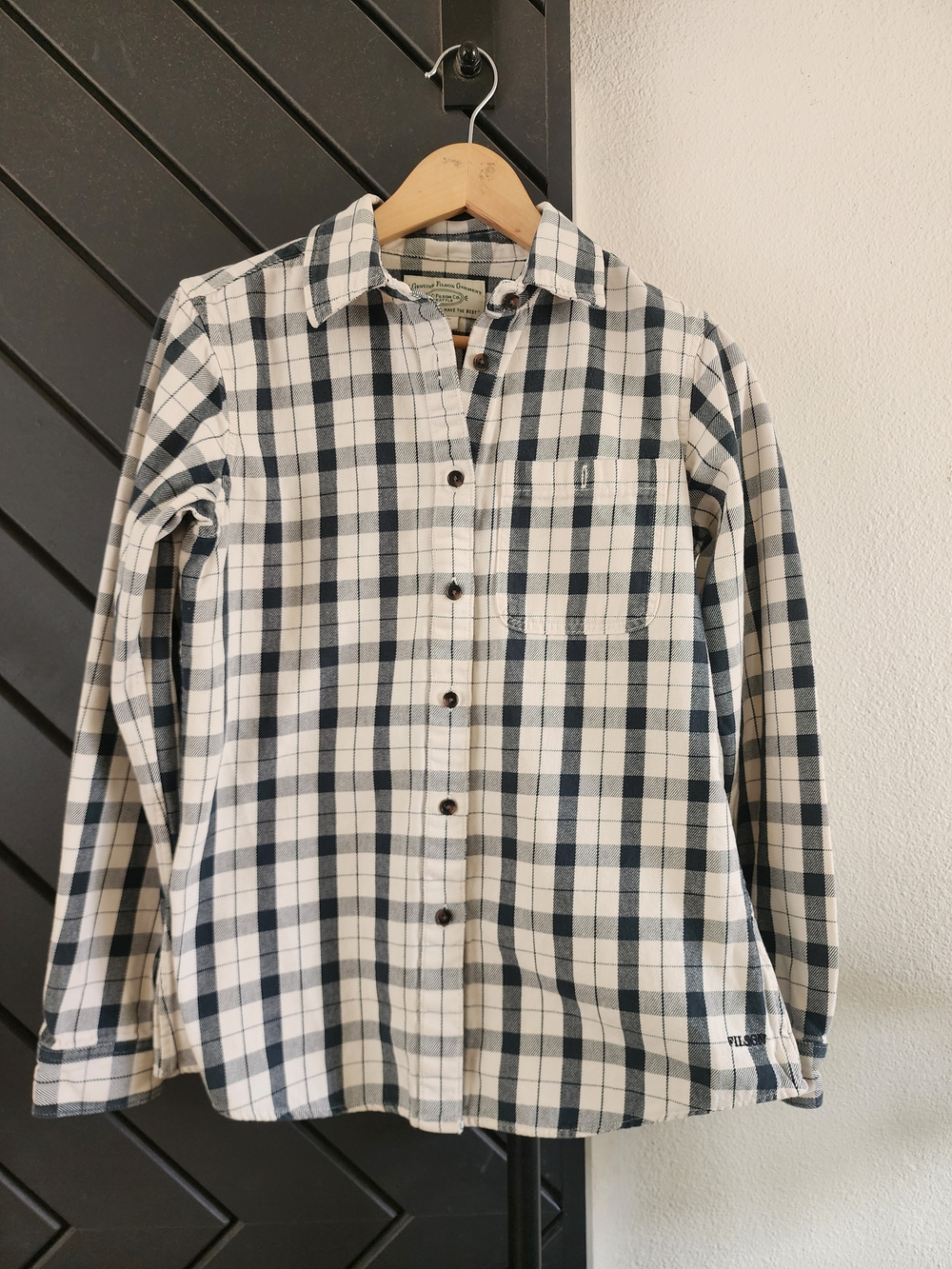 Filson Womens Plaid Twill Shirt Medium Blue Gray Slate Tailored Fit Button Front